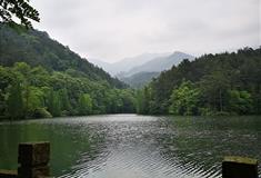 衡阳南岳衡山华严湖有什么好看的