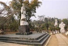 黄果树徐霞客塑像有什么好看的