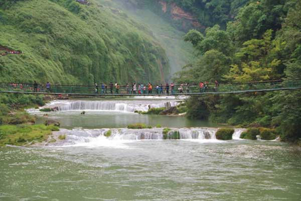 黄果树吊桥 黄果树吊桥