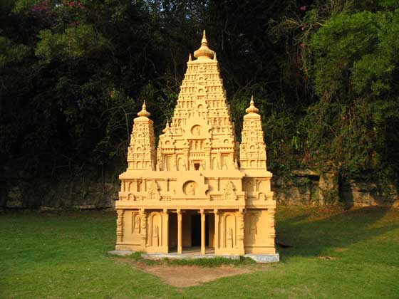 深圳世界之窗佛祖塔