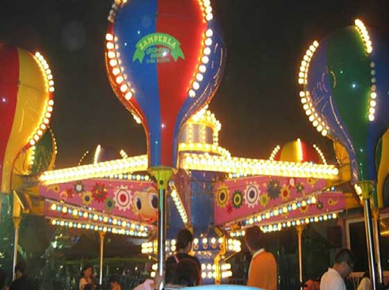 北京欢乐谷桑巴气球 北京欢乐谷桑巴气球