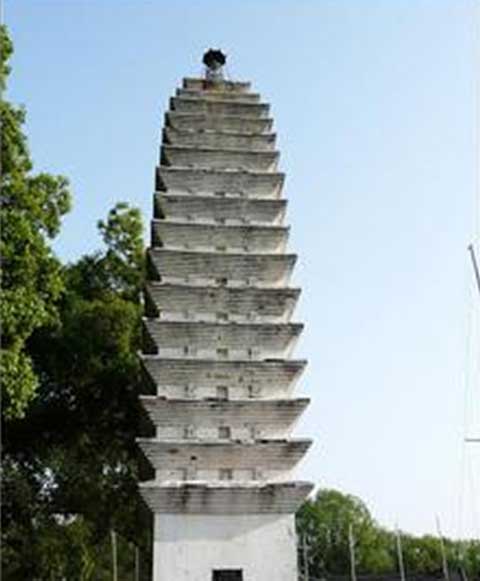 上海大观园大理三塔 上海大观园大理三塔