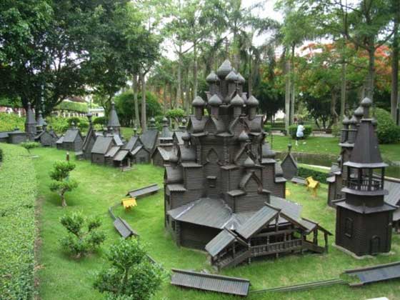 深圳世界之窗民居及木教堂