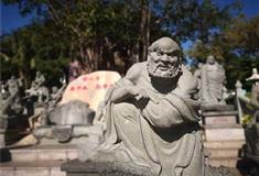 南山文化旅游区十八罗汉有什么好看的