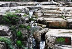 红豆峡景区仙女池有什么好看的