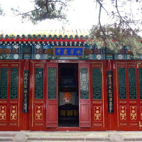 避暑山庄水芳岩秀