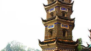 凤凰古城万名塔