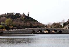 烟台蓬莱阁风景区登瀛桥