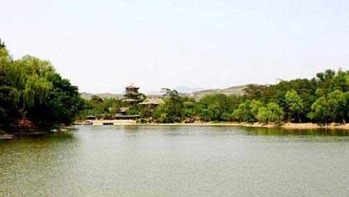 避暑山庄上湖