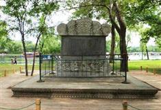 避暑山庄绿毯八韵碑有什么好看的