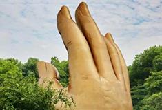 灵山大佛天下第一掌有什么好看的