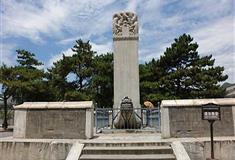 明定陵神功圣德碑