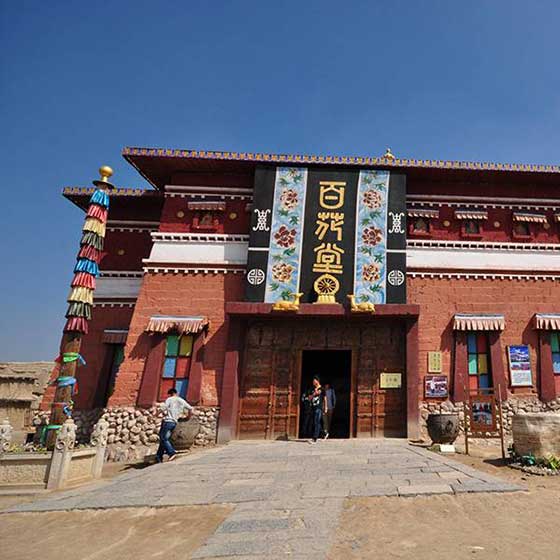 镇北堡西部影视城百花堂 镇北堡西部影视城百花堂