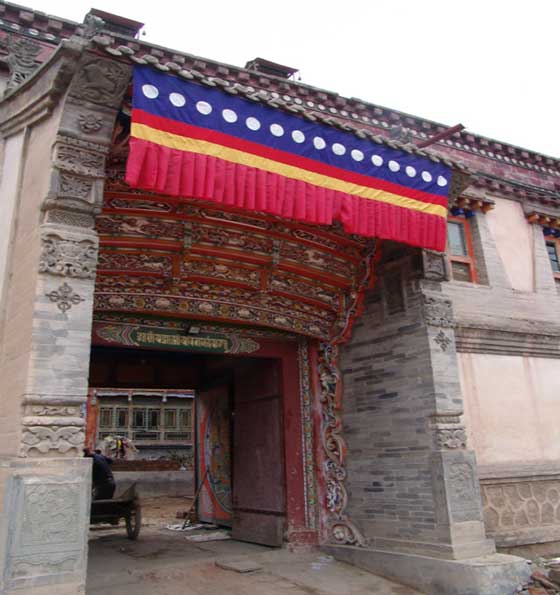 塔尔寺僧舍 塔尔寺僧舍