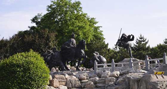 大唐芙蓉园西游记雕塑