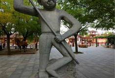 大唐芙蓉园黑人俏雕像