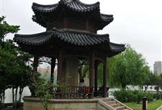 莫愁湖公园邹鲁碑亭