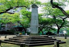 独秀峰·王城景区孙中山纪念碑