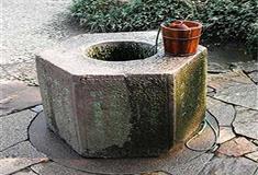 虎丘山风景区陆羽井