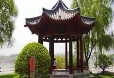 大唐芙蓉园赏雪亭