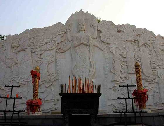 大唐芙蓉园观音壁浮雕