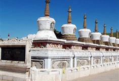 塔尔寺如来八塔