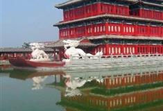 横店华夏文化园龙船