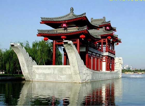 大唐芙蓉园龙舫