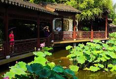 莫愁湖公园荷香水榭