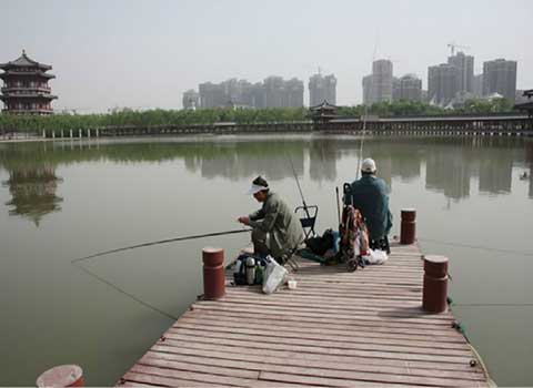 大唐芙蓉园垂钓雕塑