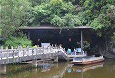 聚龙潭景区溶洞游玩需要注意什么