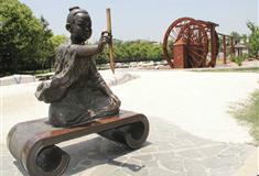 大唐芙蓉园习字雕塑