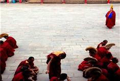 塔尔寺夏日辩经院