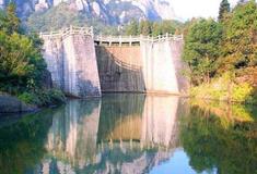 太姥山风景名胜区：龙潭湖