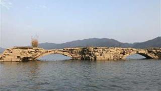 仙女湖风景区：万年桥