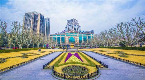 复兴公园沉床花坛 复兴公园沉床花坛