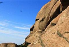 天柱山风景区：皖公神像