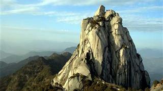 天柱山风景区:天柱峰