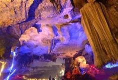 仙女湖风景区：洪阳洞