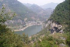 小九华风景区：藏龙峡谷