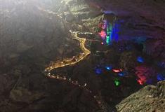 连州地下河：五岭桥道