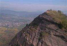 冠豸山：五老峰