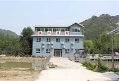 黄崖关长城：泉水鱼村农家院