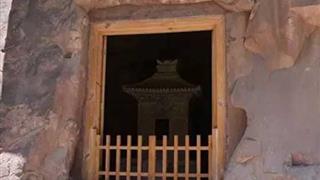 炳灵寺石窟：石窟群