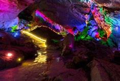 连州地下河：神龟赐福