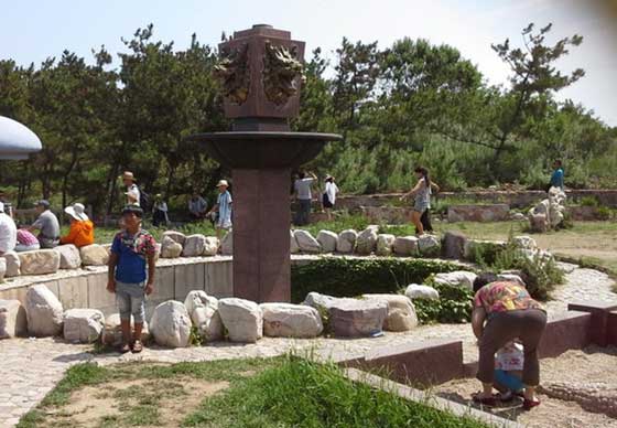 长岛九丈崖休闲广场