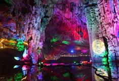 连州地下河：南天门