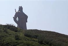 大连铭湖国际温泉滑雪度假区：关公像