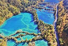 九寨沟风景区：诺日朗群海