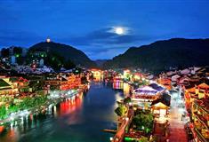 凤凰古城介绍及游玩景点推荐